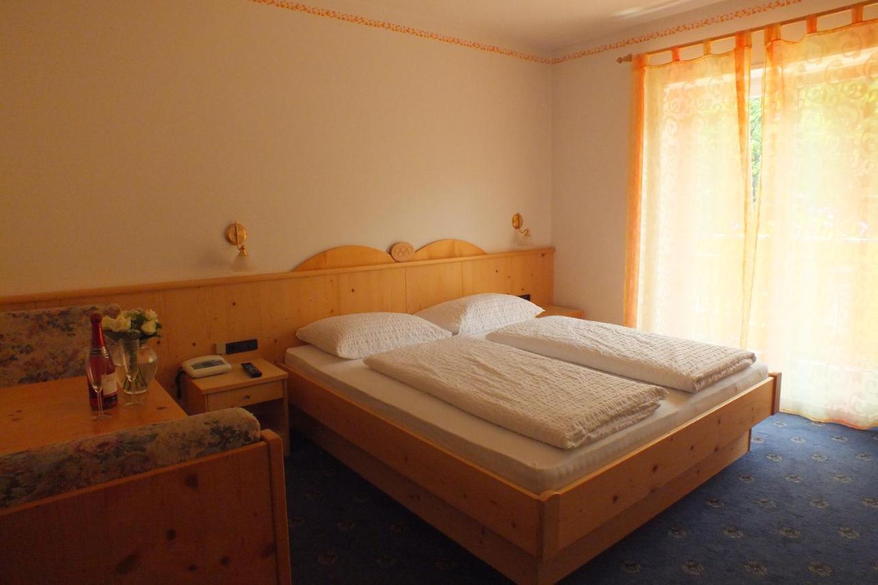 Hotel Olympia Sarentino Szoba fotó